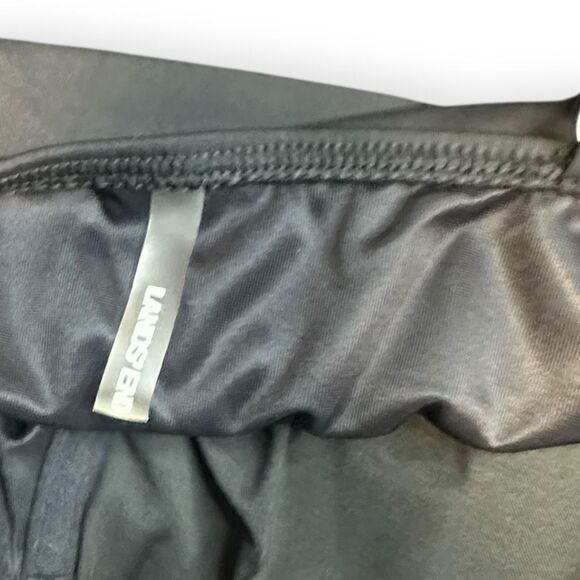 LANDS’ END Women’s Black Adjustable Strap Flutter Tankini Swim Top Size 8 - Picture 5 of 7